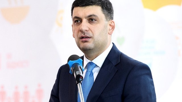 Гройсман вважає заклик до демократів голосувати за "партію Порошенка" передвиборною маніпуляцією